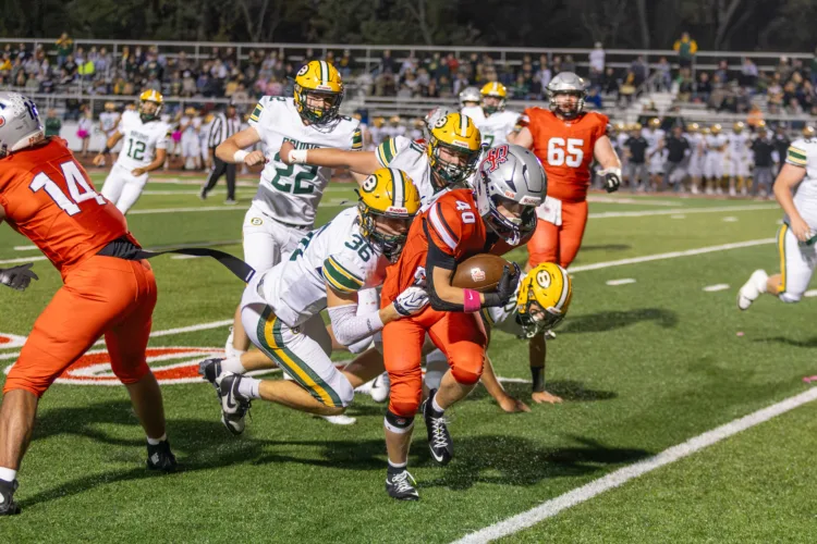 High School Football Roundup: Seminoles Handle Red Knights; St. Clairsville Edges Out Bruins